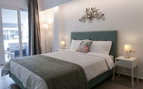 V36 Suites